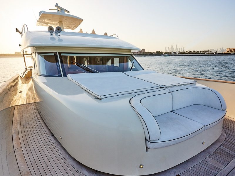 50ft yacht rental in dubai